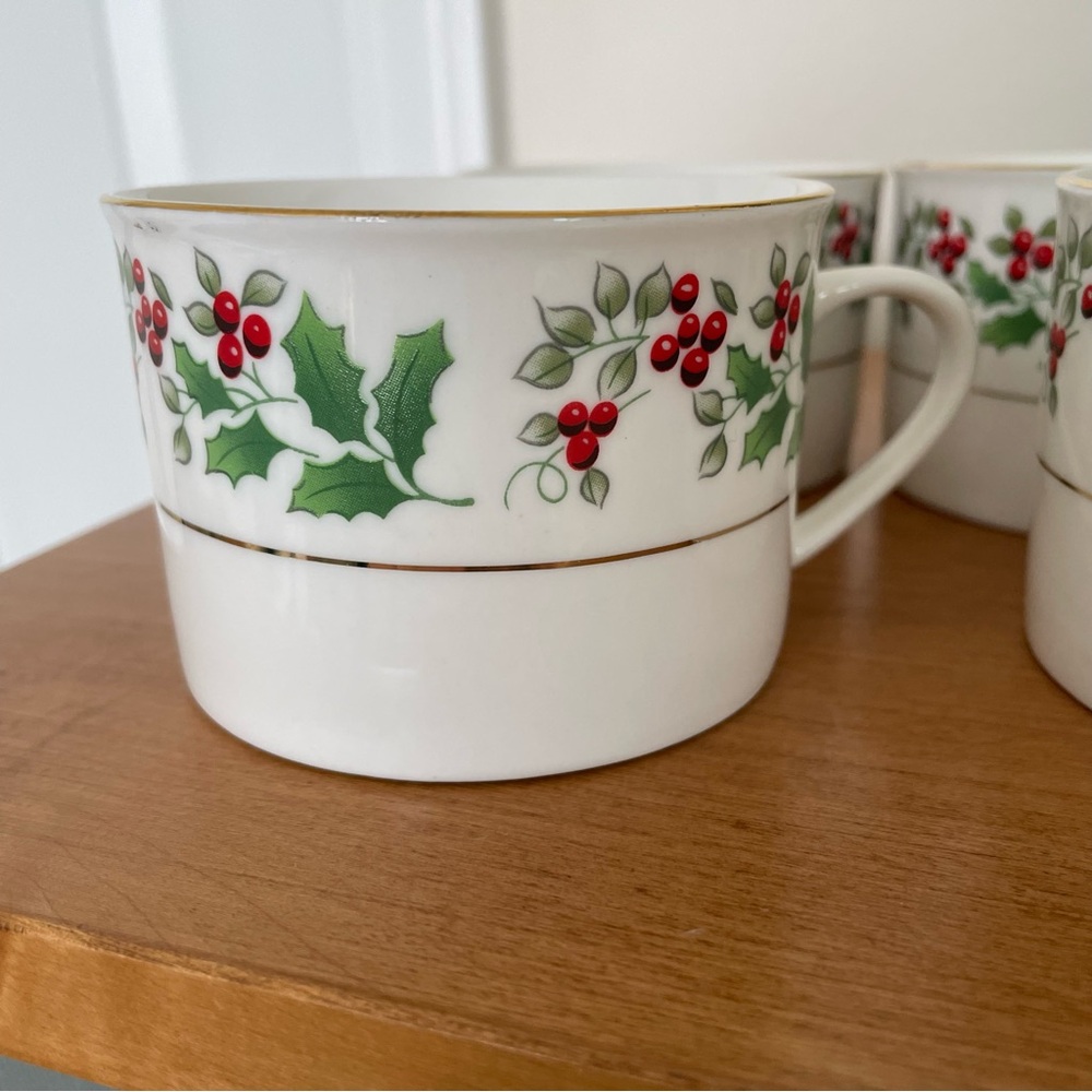 Christmas coffee cups - Picture 2 of 6